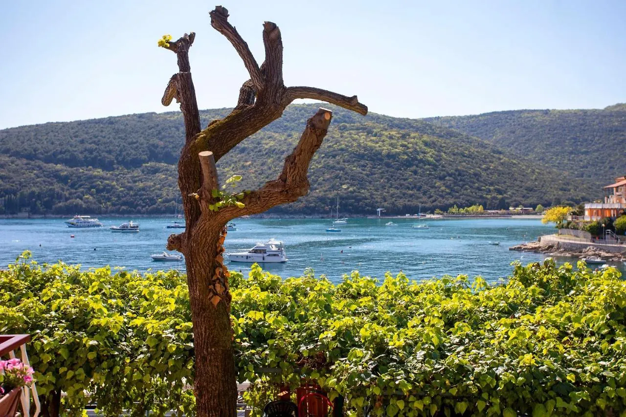 Apartments By The Sea Rabac, Labin - 2330 Kroatië